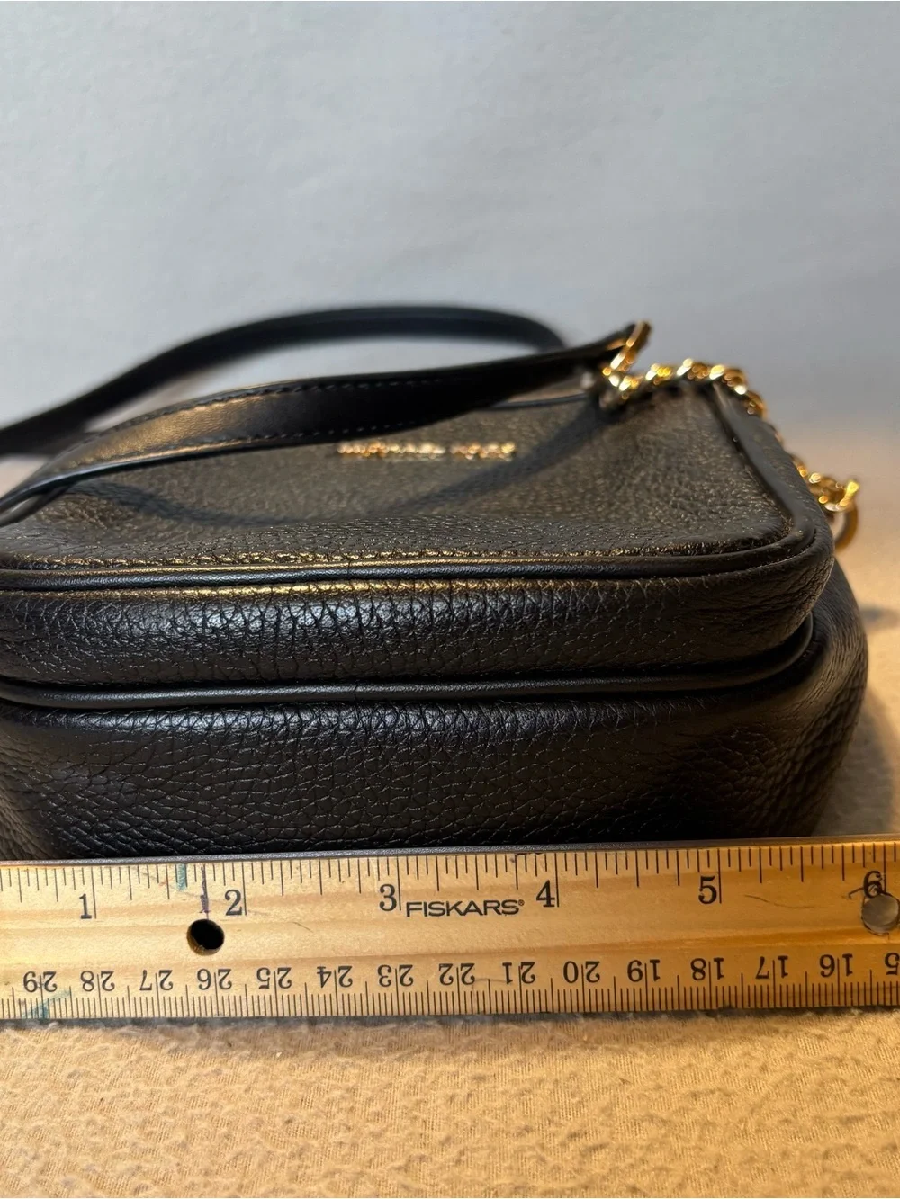 Michael Kors Black Pebbled Leather Jet Set Travel Medium Logo Crossbody Bag